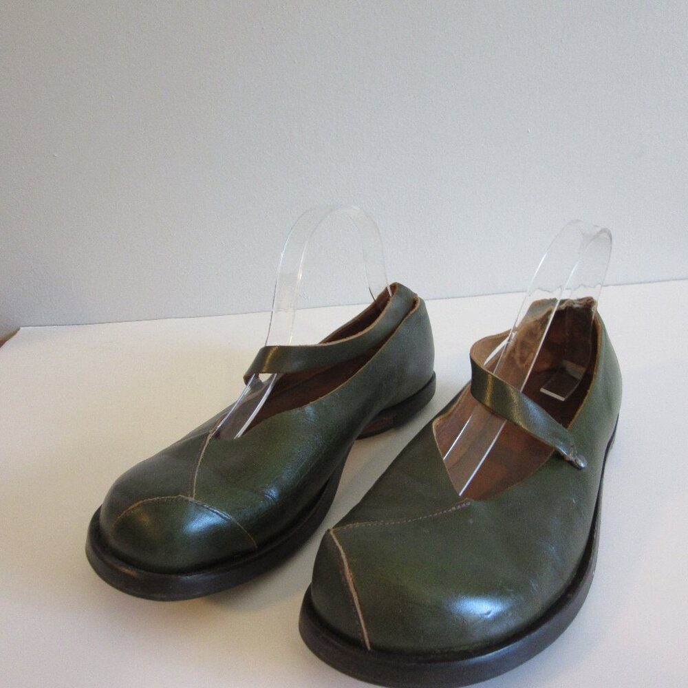 CYDWOQ Olive Green Leather Mary Jane 40 1/2 Handcrafted Shoes